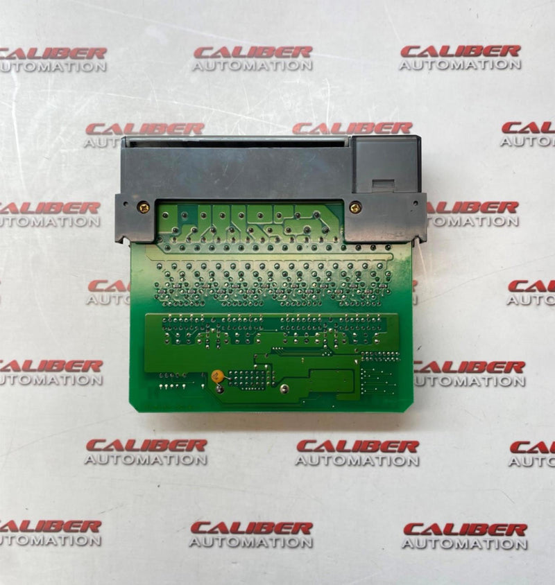 Load image into Gallery viewer, Allen-Bradley 1746-IB16 SER A SLC 500 Input Module (USED) - Caliber Automation Online Store
