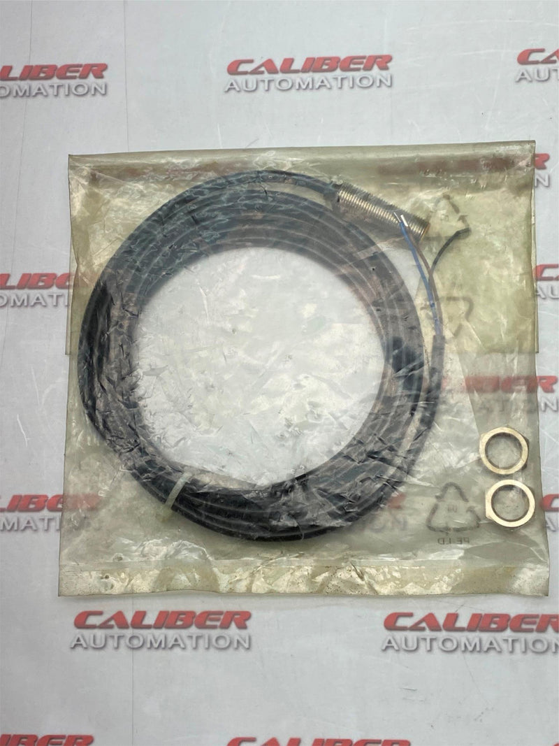 Load image into Gallery viewer, SIEMENS 3RG4012-0AG33 Inductive Proximity Switch - Caliber Automation Online Store
