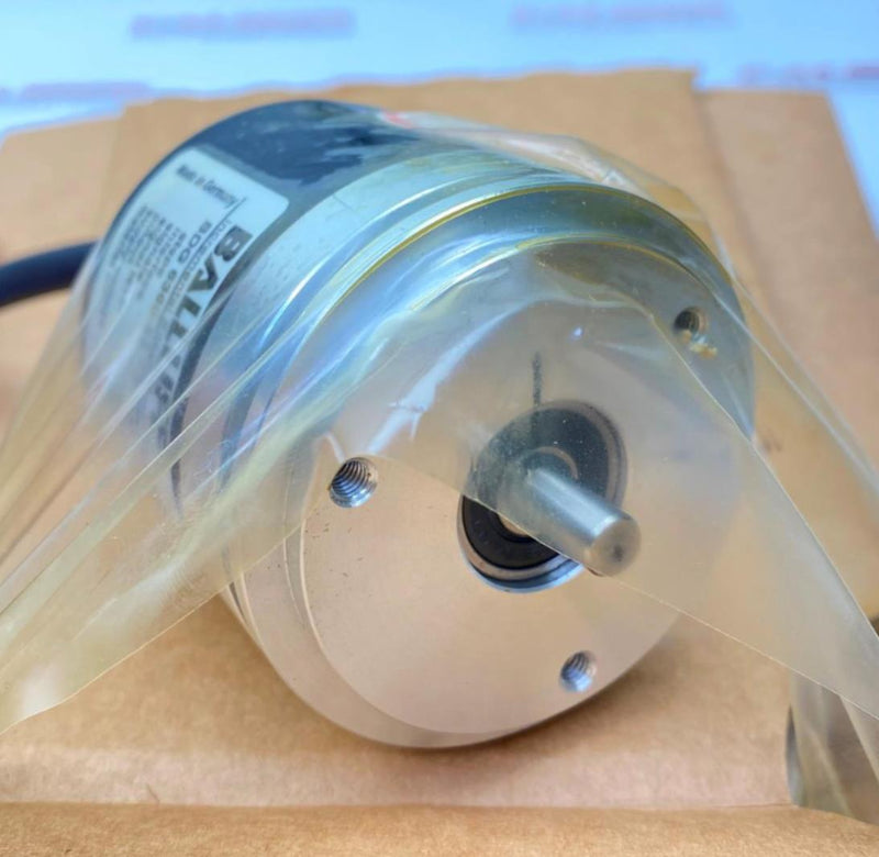 Load image into Gallery viewer, BALLUFF BDG 6360-5S-05-0360-65-0,4M Incremental Encoder - Caliber Automation Online Store
