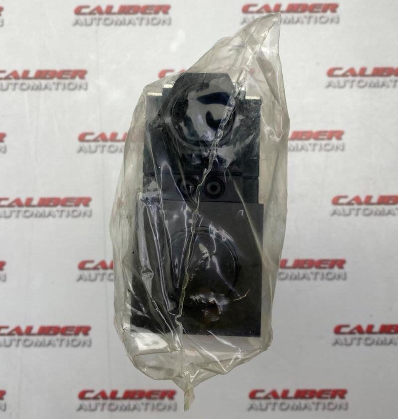 Load image into Gallery viewer, DAIKIN LS-G02-2BP-30-EN Solenoid Valve (New) - Caliber Automation Online Store
