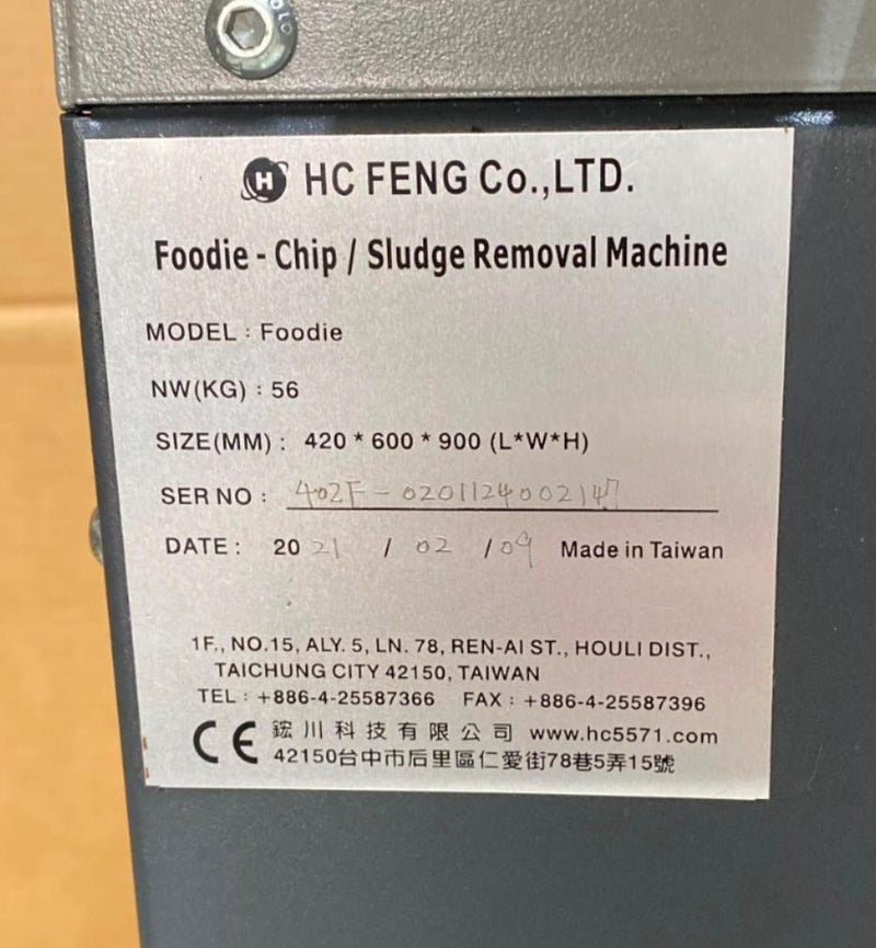 Load image into Gallery viewer, HC Feng FOODIE Chip/Sludge Removal Machine (DEMO UNIT) - Caliber Automation Online Store
