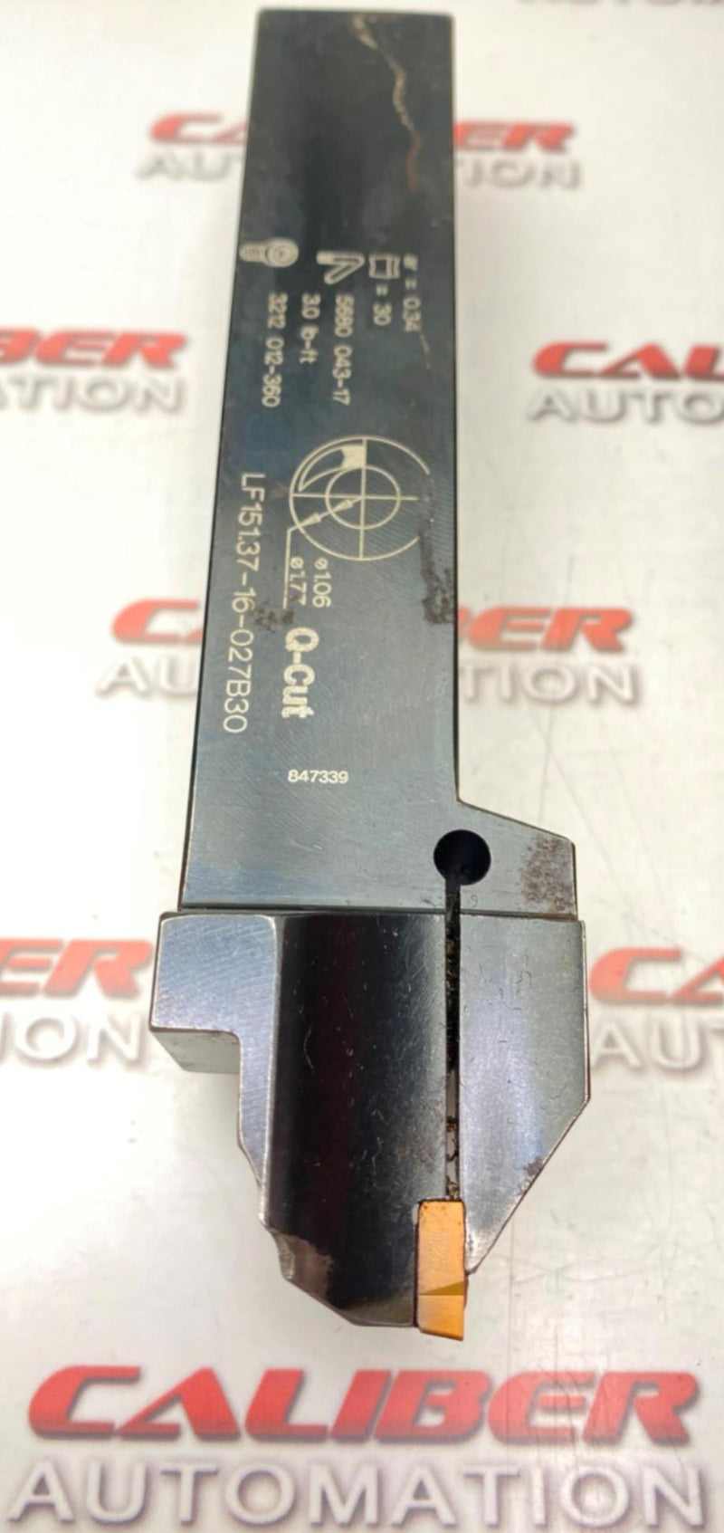 Load image into Gallery viewer, SANDVIK LF151.37-16-027B30 Indexable Grooving Toolholder (USED) - Caliber Automation Online Store
