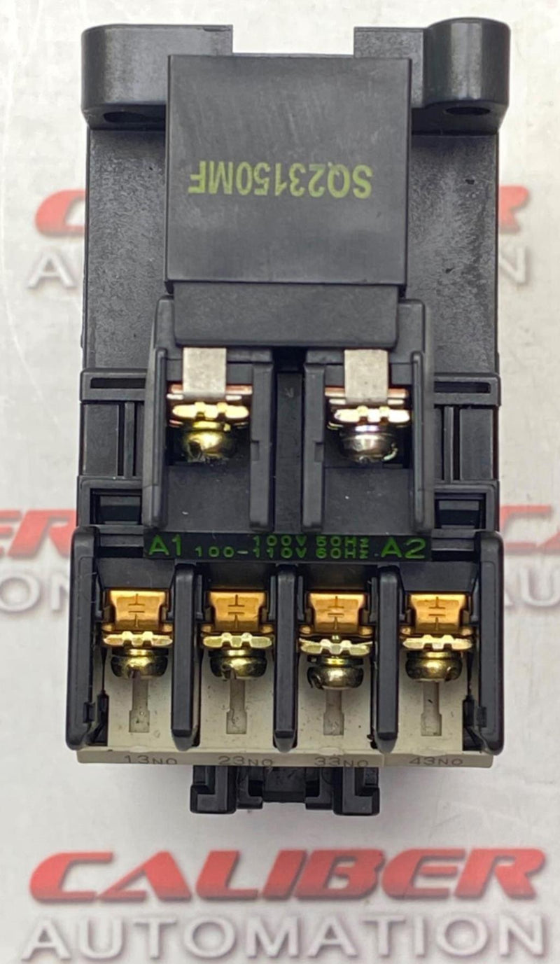 Load image into Gallery viewer, FUJI ELECTRIC SH-4 SH04AA Contactor  (USED) - Caliber Automation Online Store
