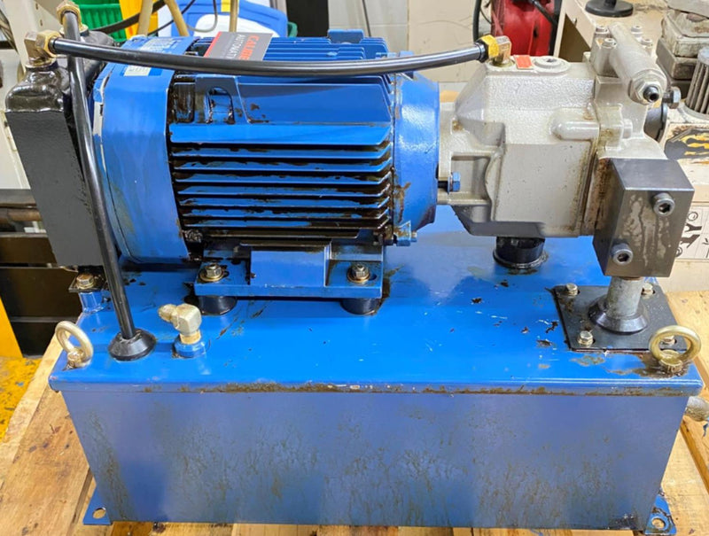 Load image into Gallery viewer, TOKYO KEIKI P16V-RSTU-0-CMC-21-J Hydraulic Pump (USED) - Caliber Automation Online Store
