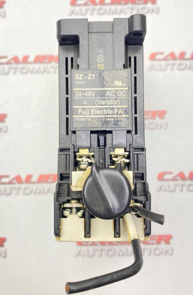 Load image into Gallery viewer, FUJI ELECTRIC SC-E02/G Contactor Coil (USED) - Caliber Automation Online Store

