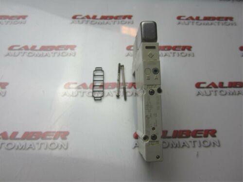 Load image into Gallery viewer, SMC SY3100-5U1 Solenoid Valve (Missing Cover) - Caliber Automation Online Store
