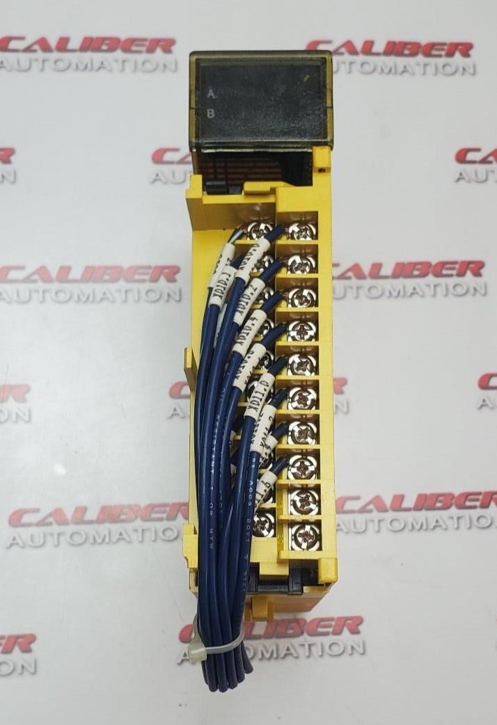 Load image into Gallery viewer, Fanuc A03B-0807-C104#D AID16D#D I/O Missing Door No Mounting Tab - Caliber Automation Online Store
