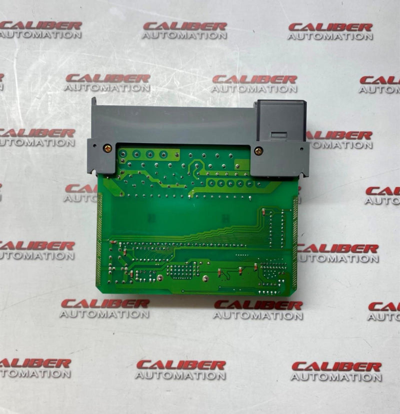 Load image into Gallery viewer, Allen-Bradley 1746-OA16 SER A SLC 500 Output Module - Caliber Automation Online Store
